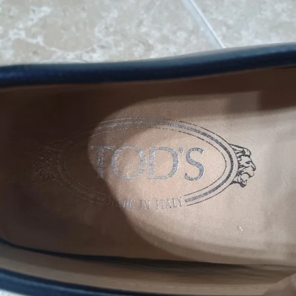 Tod’s Navy Blue Leather "Gommino" Driving Loafers Wo.37.5 (US 7.5) - Picture 7 of 10